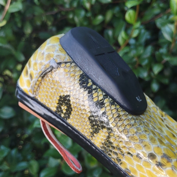 Mark Joseph Ladies Genuine Leather Loafer w/an Unusual Python Print - Picture 13 of 17